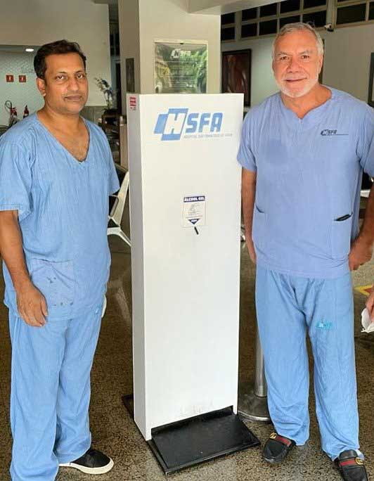 Dr. Marcos Menezes e Dr. Raja Venkata